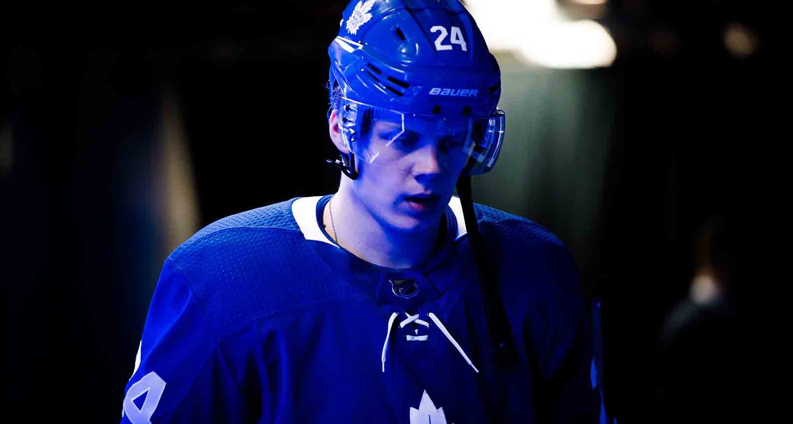 The Leafs' Kasperi Kapanen Talks Chirping His Dad Sami, and That Time Bates Battaglia Almost Beheaded Him When He Was 5