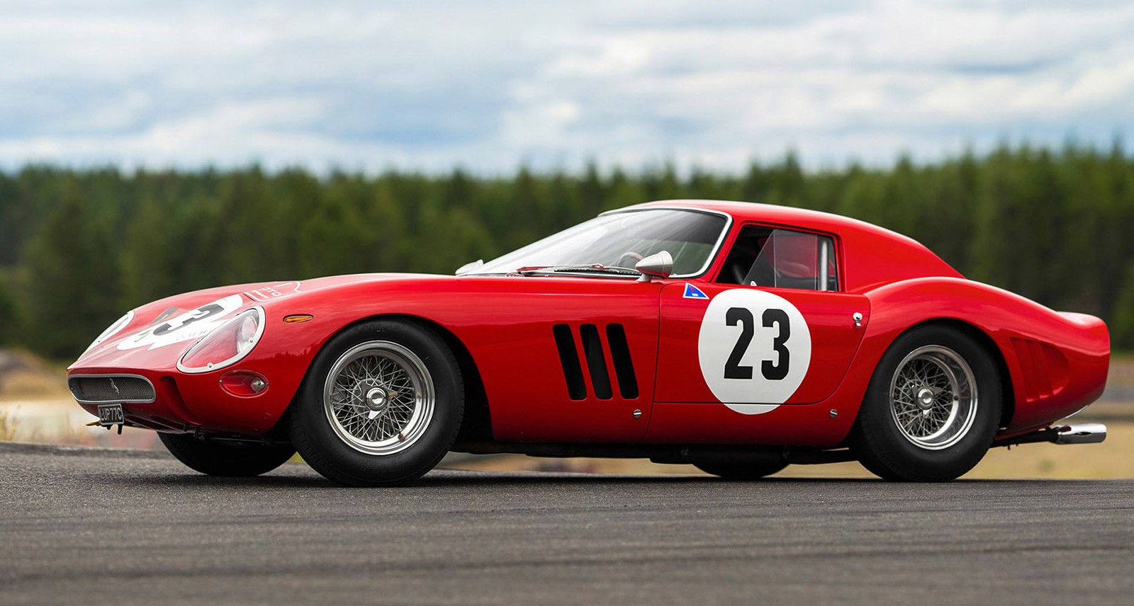 A Rare 1962 Ferrari 250 GTO Just Became the Most Expensive Car Ever Sold at Auction